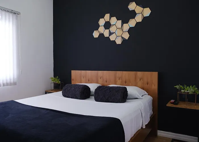 Three House Hostel Boutique