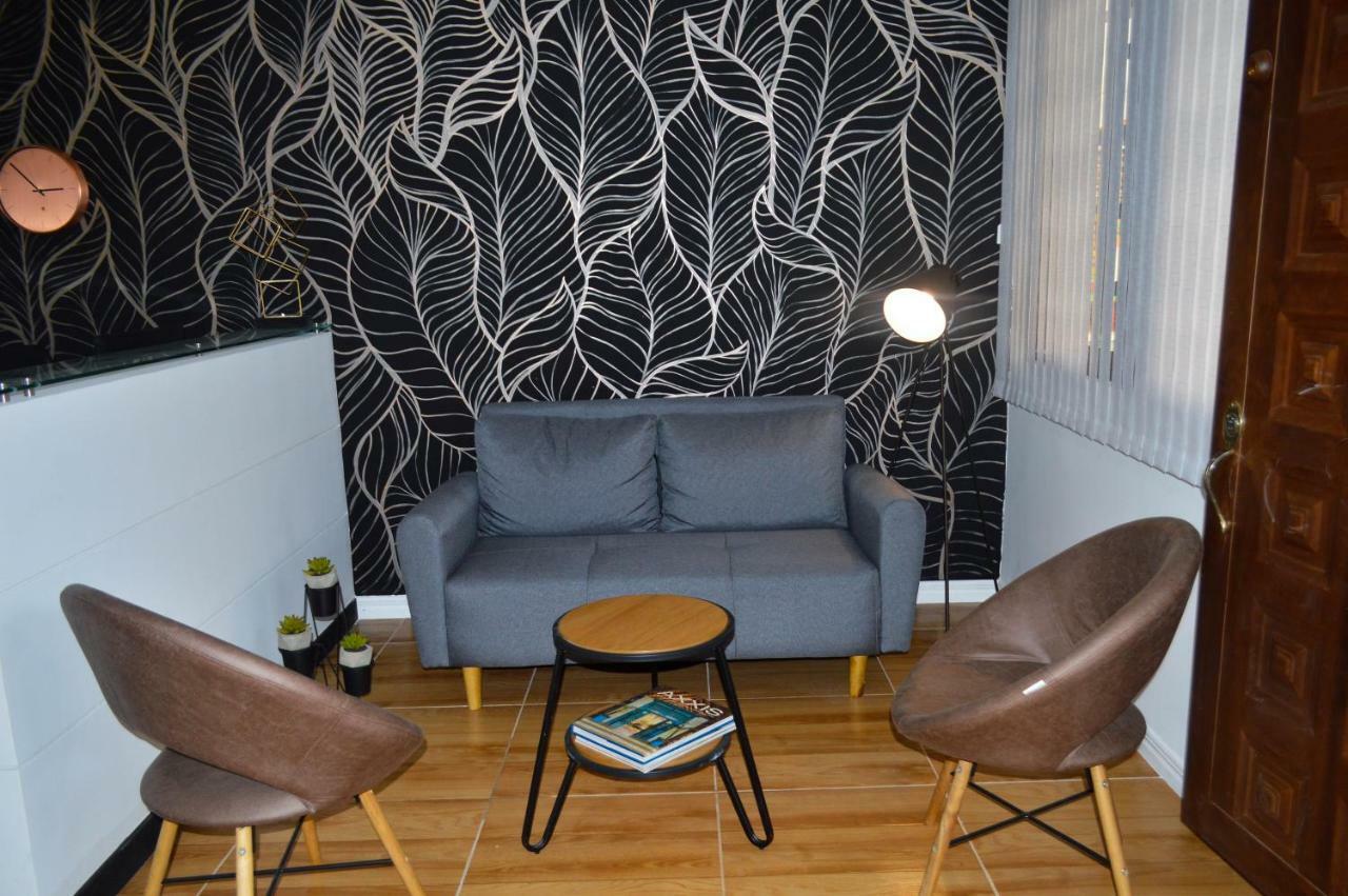 Hostel Three House Boutique